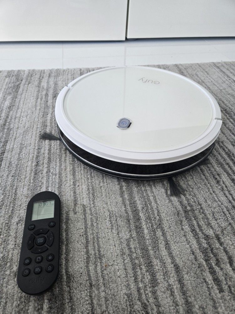 eufy Robot Vacuum 11S MAX