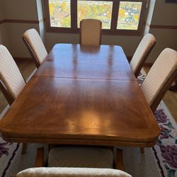 Wooden Dinning Table/Set