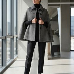 Cejon Vintage
Cape Wool Coat
Tweed 
Herringbone 