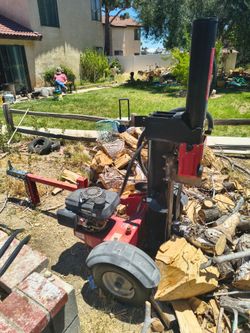 Wood splitter