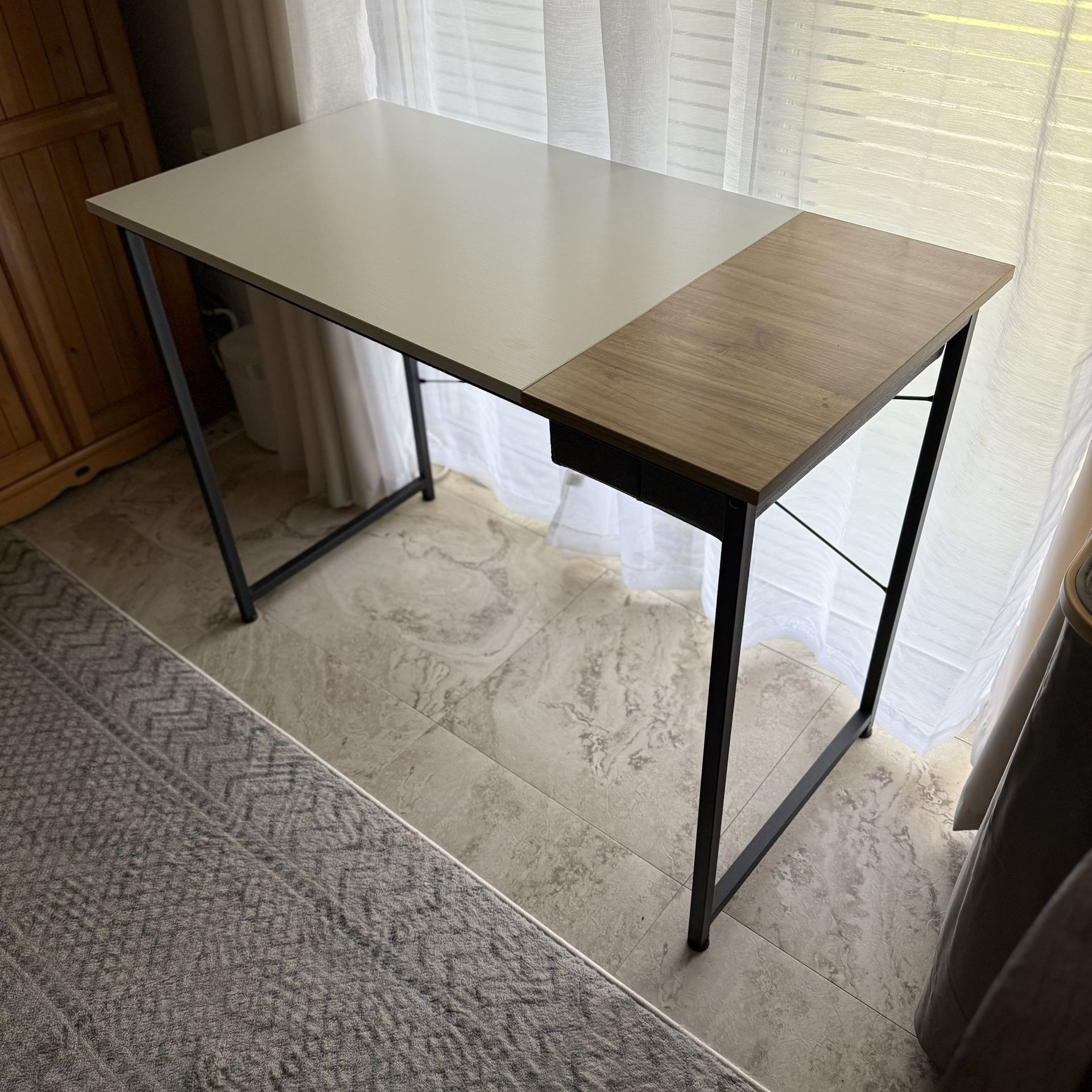 White And Wood Office Desk