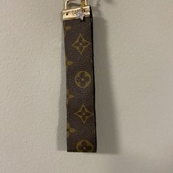 Lv keychain