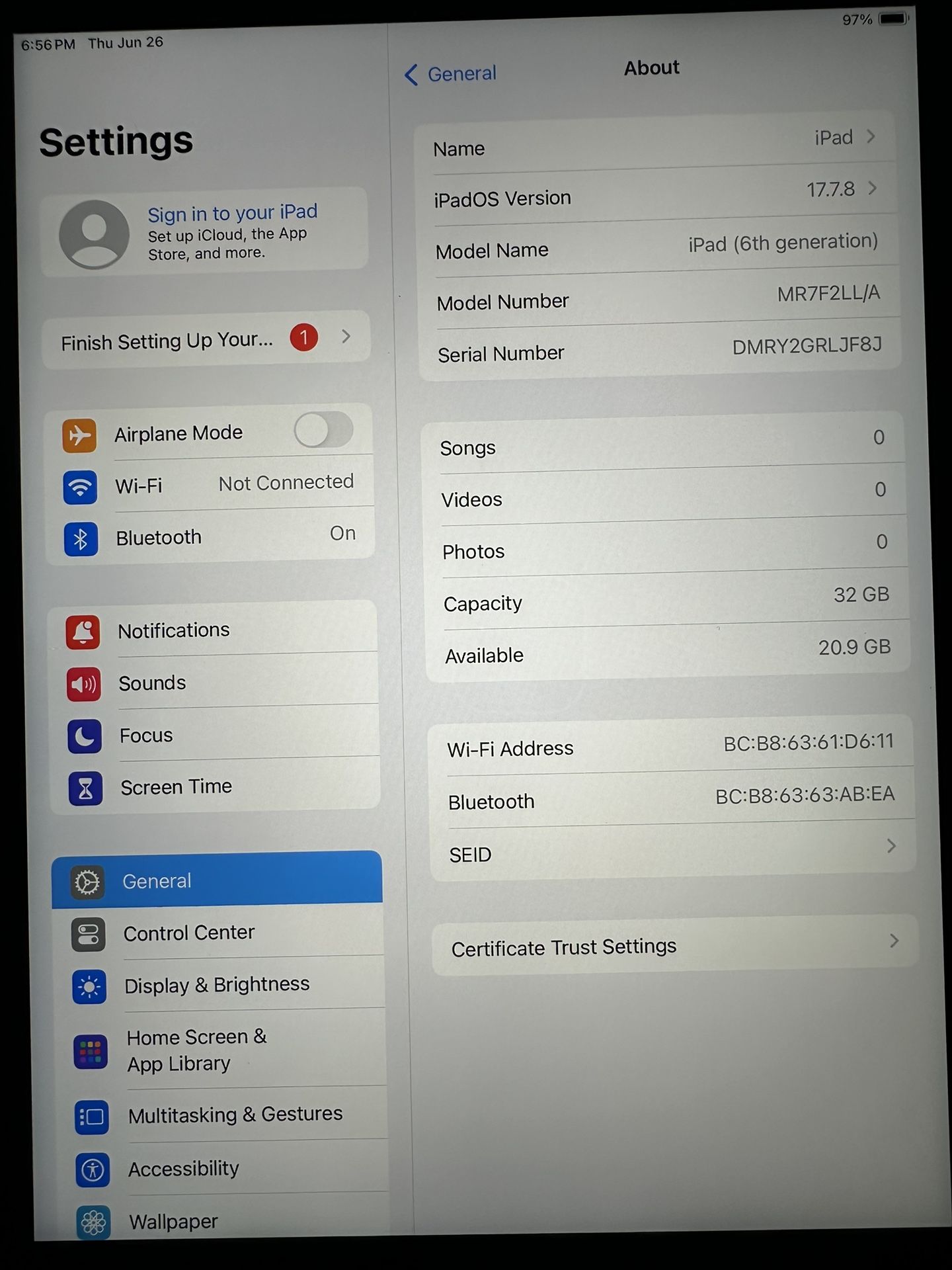 Apple iPad series 6