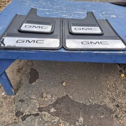  GMC MUD GARD 