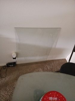 2 Brand New Pieces Of Glass 24x36 