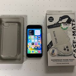 iPhone SE-2 w/Two Cases