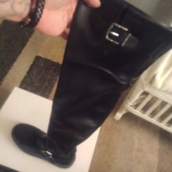 Nine West Boots Cloggy Bottoms . Good On Ice