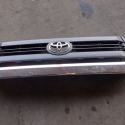 2014 2015 TOYOTA TUNDRA GRILL CHROME
