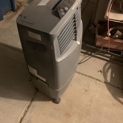 Swamp Cooler Air Condition Quiet Works Perfect