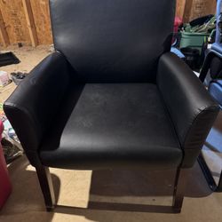 Black Leather Armchair 