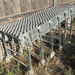 Gravity conveyor Gravity conveyor