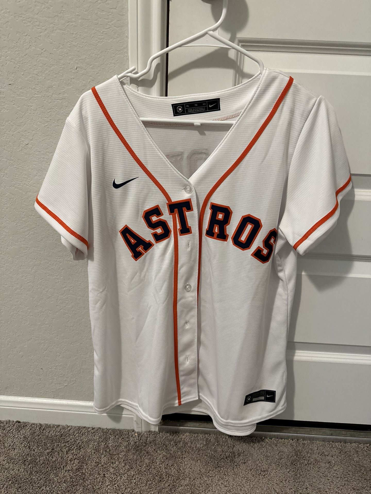 Astros Jersey for Sale in Kyle, TX - OfferUp