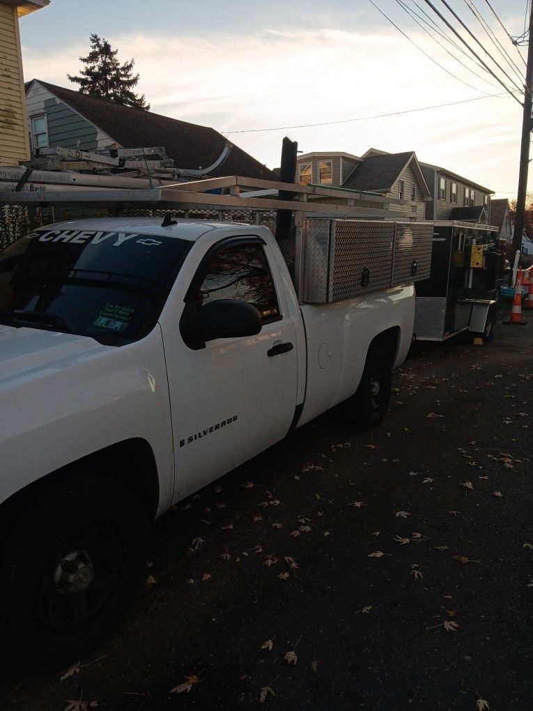 Custom Built Diamond Plate Ladder Rack