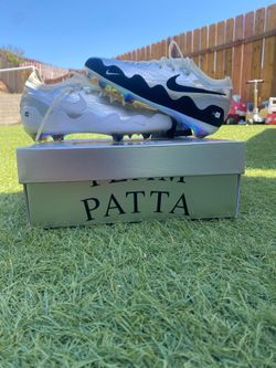 Nike patta size 6