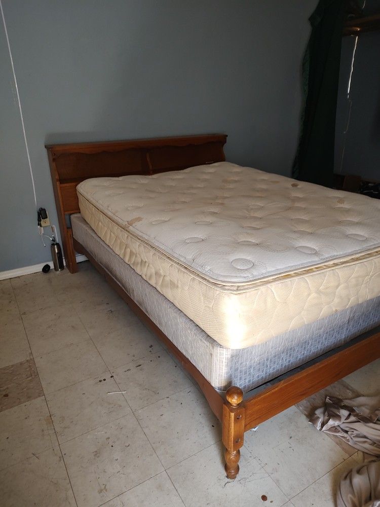 Free Full Size Bed