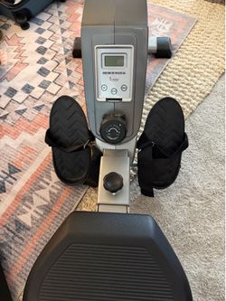 Free basic treadmill and basic row machine. SE PORTLAND