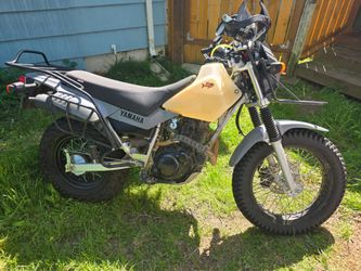 2021 Yamaha TW200 low miles with tons of extras!