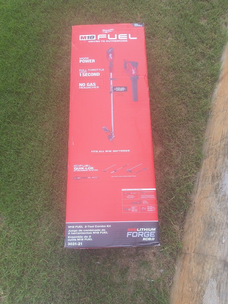 Milwaukee Weed Eater And Blower With Battery And Charger 