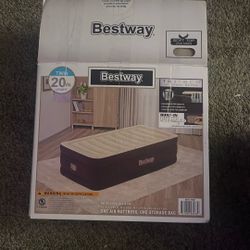 TWIN AIR MATTRESS WITH BUILT IN PUMP