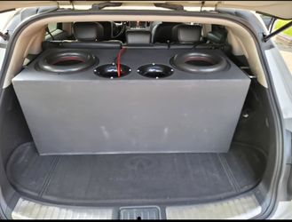 2 12" Audiopipe Subwoofers