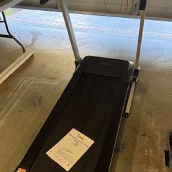 Sunny Smart Treadmill with Auto Incline SF-T7515