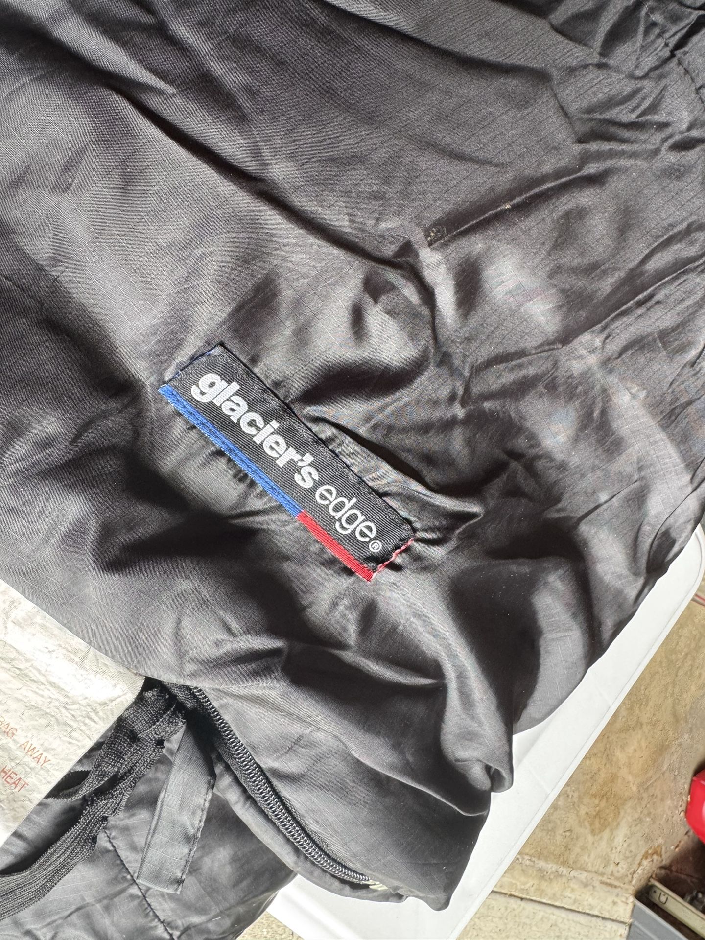 2 Sleeping bags