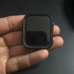 Selling Apple Watch Series 7 