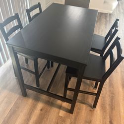 Bar Table with chairs 