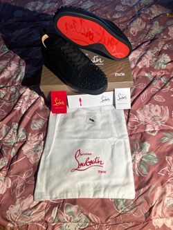 Red bottoms size 9.5