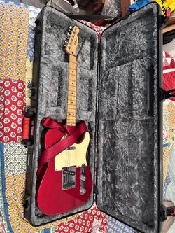 Gator Guitar Case w/LED light TSA approved