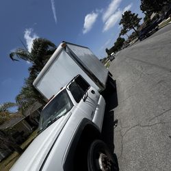 2003 Chevy Box Truck
