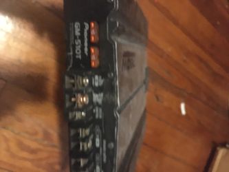 Pioneer 800 watts 2 Chanel