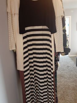 Medium black and white dress