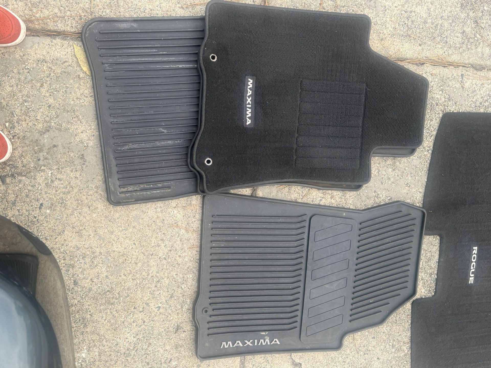 2010-2021 Nissan Maxima carpeted And all Weather floor Mats in Great Condition, no rips, Or Tears, complete Set. Priced To Sell!