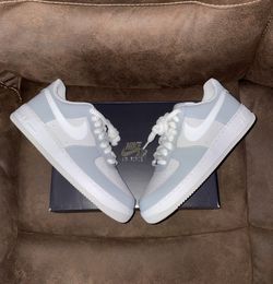 Nike Air Force 1 Patent Leather Wolf Grey/Vast Grey