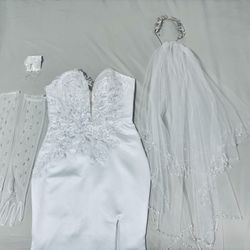 XS Wedding Dress, Veil And Accessories