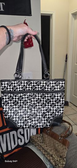Coach Signature Tote Bag Black White