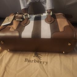 Burberry Tote Crossbody Read Below Description Before Buying $ 1 5  0