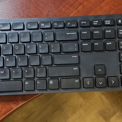 Dell Keyboard And Mouse- Wireless 