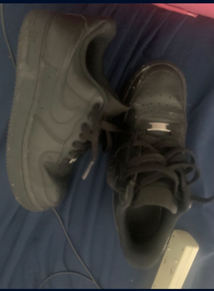 black af1