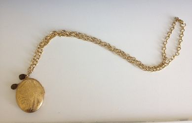 Gold Picture Locket