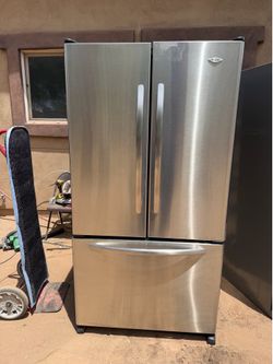 Whirlpool French door refrigerator