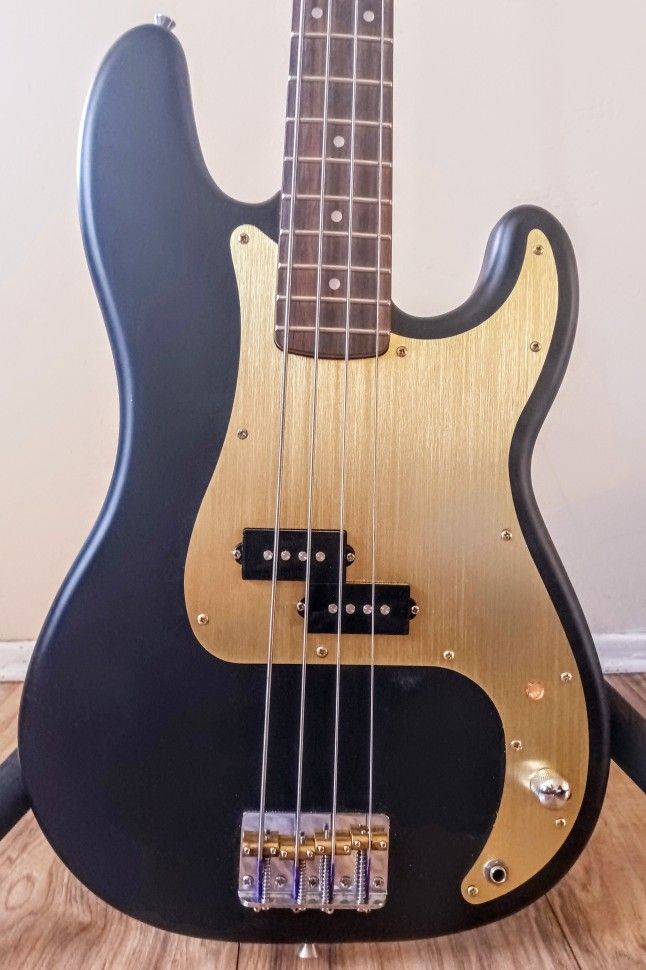 Squier P bass, with thinner J neck