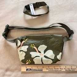 NEW! Water-resistant Fanny pack by Aloha