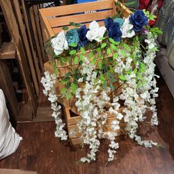 6 Crates With Flowers For Wedding