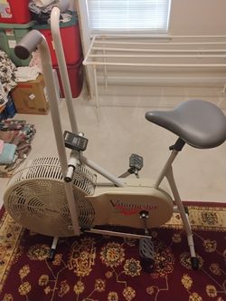 exercise bike in excellent working condition