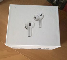 Apple AirPods Pro White Bluetooth Earbuds ANC, Charging Case