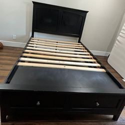 Full Size Bed With Mattress And Drawers 