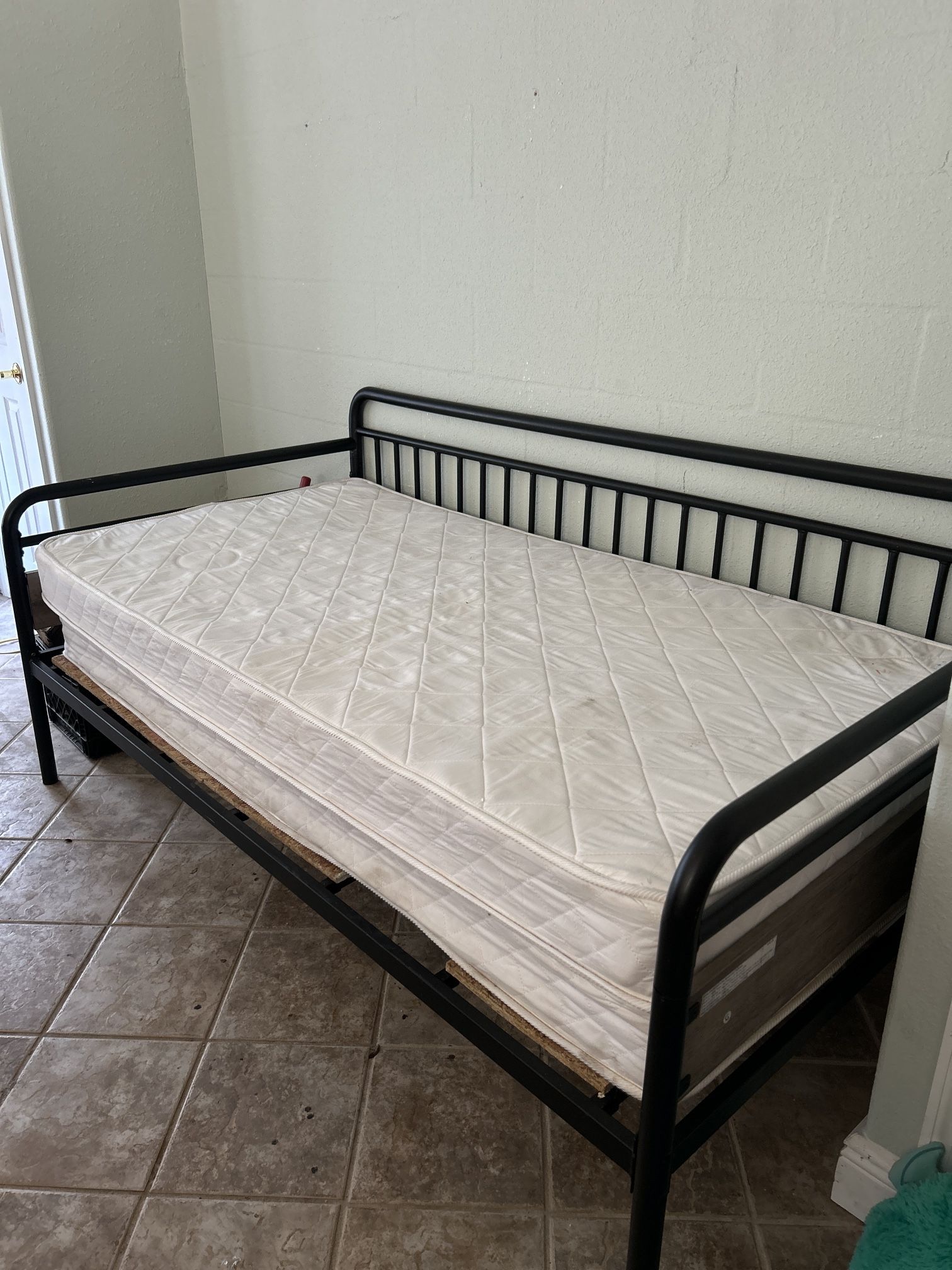 2 Mattresses/1 Bed frame 