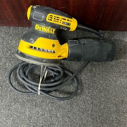 DEWALT ROUTER - #94977-1